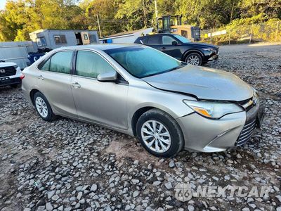 Czwarte zdjęcie samochodu z boku: 2015 TOYOTA CAMRY LE VIN:4T4BF1FK2FR484701 - miniatura
