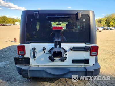 Zdjęcie 6 z 12 samochodu: 2017 JEEP WRANGLER UNLIMITED SPORT VIN:1C4HJWDGXHL574920 - miniatura