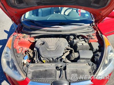 Zdjęcie 11 z 12 samochodu: 2013 HYUNDAI VELOSTER BASE VIN:KMHTC6AD6DU119836 - miniatura
