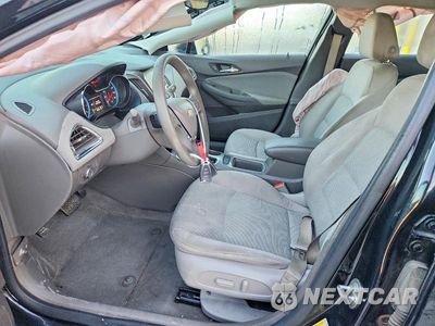 Zdjęcie 7 z 12 samochodu: 2016 CHEVROLET CRUZE LT VIN:1G1BE5SM7G7254984 - miniatura