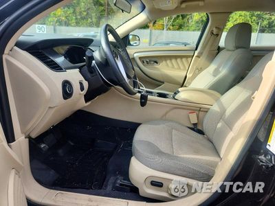 Zdjęcie 7 z 12 samochodu: 2019 FORD TAURUS SEL VIN:1FAHP2E89KG110859 - miniatura