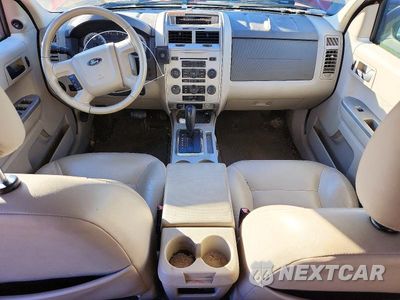 Zdjęcie 8 z 13 samochodu: 2008 FORD ESCAPE XLT VIN:1FMCU93148KA77380 - miniatura