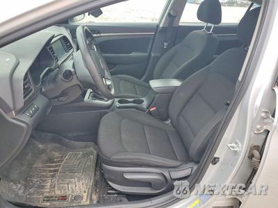 Zdjęcie 7 z 12 samochodu: 2019 HYUNDAI ELANTRA SEL VIN:5NPD84LF9KH471359 - miniatura