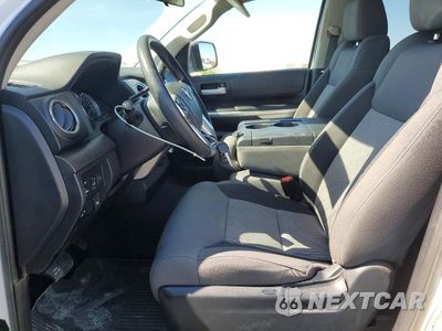 Zdjęcie 7 z 12 samochodu: 2017 TOYOTA TUNDRA CREWMAX SR5 VIN:5TFEY5F14HX217369 - miniatura