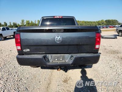 Zdjęcie 6 z 12 samochodu: 2018 RAM 1500 ST VIN:3C6RR6KG4JG246581 - miniatura