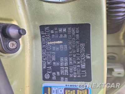Zdjęcie 12 z 12 samochodu: 2010 KIA SOUL + VIN:KNDJT2A26A7106498 - miniatura