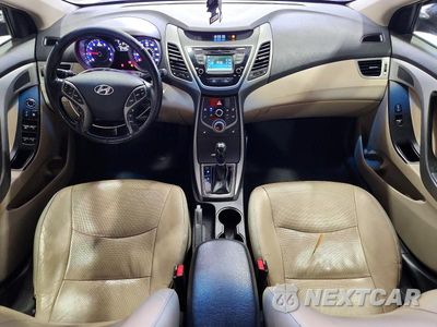 Zdjęcie 8 z 12 samochodu: 2014 HYUNDAI ELANTRA LIMITED VIN:5NPDH4AE9EH513477 - miniatura