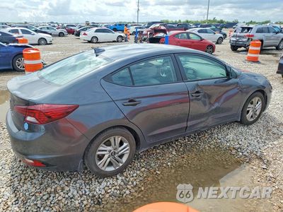 Trzecie zdjęcie samochodu z tyłu: 2020 HYUNDAI ELANTRA SEL VIN:5NPD84LFXLH608309 - miniatura