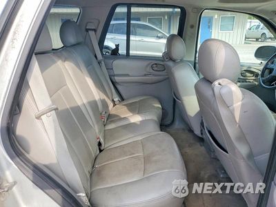 Zdjęcie 11 z 13 samochodu: 2008 CHEVROLET TRAILBLAZER LS VIN:1GNDT13S082172869 - miniatura