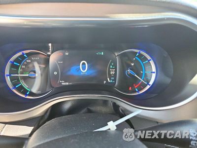 Zdjęcie 9 z 13 samochodu: 2022 CHRYSLER PACIFICA HYBRID LIMITED VIN:2C4RC1S77NR187412 - miniatura