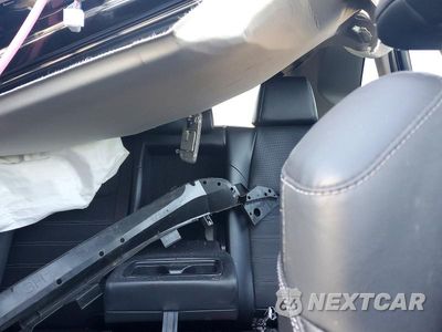 Zdjęcie 10 z 13 samochodu: 2023 TOYOTA RAV4 LIMITED VIN:JTMD6RFV0PD094858 - miniatura