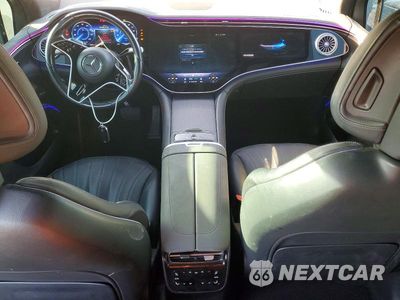 Zdjęcie 8 z 13 samochodu: 2023 MERCEDES-BENZ EQS SUV 580 4MATIC VIN:4JGDM4EB3PA014739 - miniatura