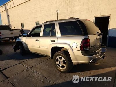 Drugie zdjęcie samochodu z przodu: 2007 CHEVROLET TRAILBLAZER LS VIN:1GNDT13SX72279085 - miniatura