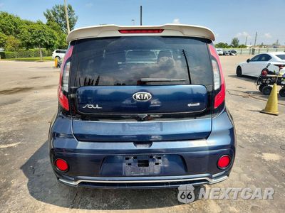 Zdjęcie 6 z 13 samochodu: 2018 KIA SOUL + VIN:KNDJP3A59J7605042 - miniatura