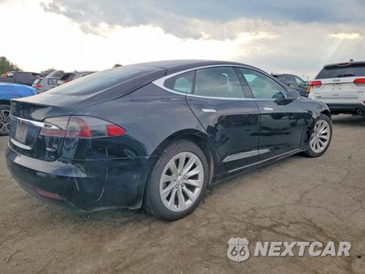 Trzecie zdjęcie samochodu z tyłu: 2016 TESLA MODEL S VIN:5YJSA1E25GF176611 - miniatura