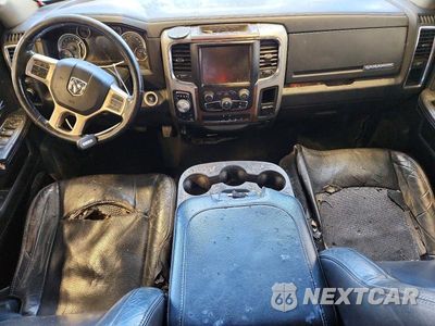 Zdjęcie 8 z 12 samochodu: 2015 RAM 1500 LARAMIE VIN:1C6RR7JM7FS521227 - miniatura