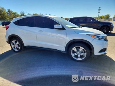 Czwarte zdjęcie samochodu z boku: 2021 HONDA HR-V LX VIN:3CZRU6H37MM722236 - miniatura