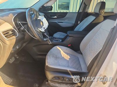 Zdjęcie 7 z 13 samochodu: 2020 CHEVROLET EQUINOX LT VIN:3GNAXKEV2LS648914 - miniatura