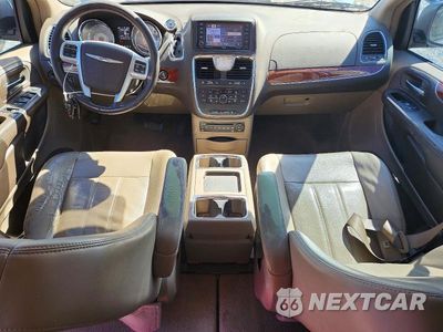 Zdjęcie 8 z 13 samochodu: 2013 CHRYSLER TOWN & COUNTRY TOURING L VIN:2C4RC1CGXDR589907 - miniatura