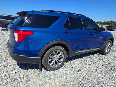Trzecie zdjęcie samochodu z tyłu: 2023 FORD EXPLORER XLT VIN:1FMSK7DH8PGB49992 - miniatura