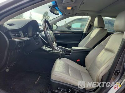 Zdjęcie 7 z 12 samochodu: 2014 LEXUS ES 350 VIN:JTHBK1GG9E2136729 - miniatura