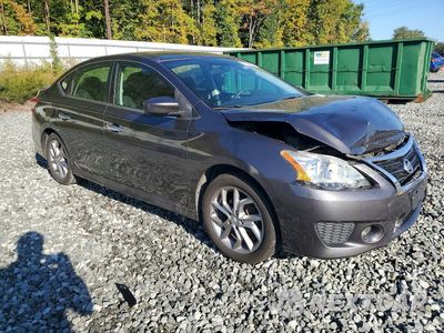 Czwarte zdjęcie samochodu z boku: 2014 NISSAN SENTRA SR VIN:3N1AB7AP7EL642120 - miniatura