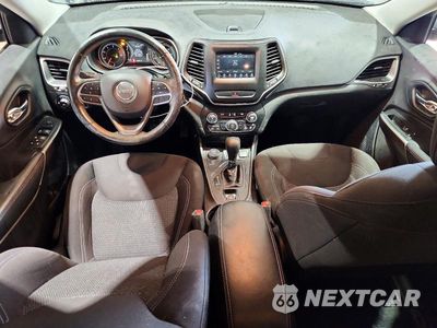 Zdjęcie 8 z 14 samochodu: 2019 JEEP CHEROKEE LATITUDE VIN:1C4PJMCB6KD311816 - miniatura