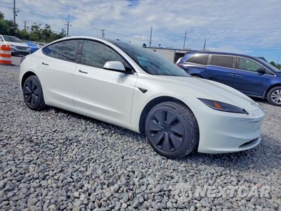 Czwarte zdjęcie samochodu z boku: 2026 TESLA MODEL 3 VIN:5YJ3E1EA7TF121989 - miniatura