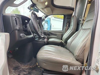 Zdjęcie 7 z 13 samochodu: 2022 CHEVROLET EXPRESS G3500 VIN:1GB0GSF71N1166092 - miniatura