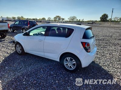 Drugie zdjęcie samochodu z przodu: 2015 CHEVROLET SONIC LT VIN:1G1JC6SB6F4166109 - miniatura