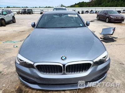Piąte zdjęcie samochodu w środku: 2018 BMW 530 I VIN:WBAJA5C5XJWA38291 - miniatura