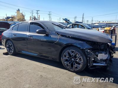 Czwarte zdjęcie samochodu z boku: 2025 BMW 530 I VIN:WBA43FJ04SCT30295 - miniatura