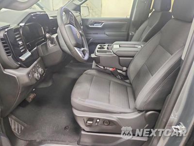Zdjęcie 7 z 12 samochodu: 2026 CHEVROLET SILVERADO K1500 LT-L VIN:1GCPKKEK5TZ273689 - miniatura