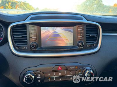 Zdjęcie 8 z 13 samochodu: 2019 KIA SORENTO LX VIN:5XYPGDA32KG447730 - miniatura