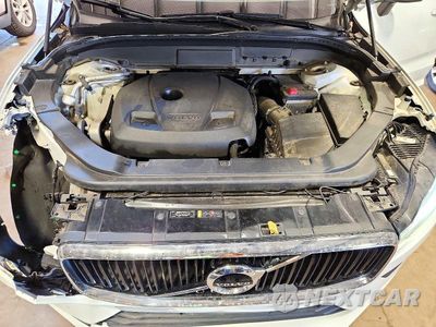 Zdjęcie 12 z 14 samochodu: 2020 VOLVO XC60 T5 MOMENTUM VIN:YV4102RKXL1589221 - miniatura