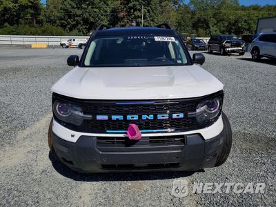 Piąte zdjęcie samochodu w środku: 2025 FORD BRONCO SPORT OUTER BANKS VIN:3FMCR9CN0SRE42872 - miniatura