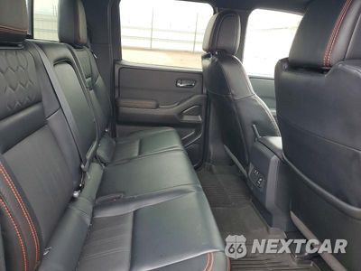 Zdjęcie 10 z 12 samochodu: 2023 NISSAN FRONTIER PRO-4X VIN:1N6ED1EK7PN621501 - miniatura