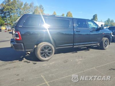 Trzecie zdjęcie samochodu z tyłu: 2024 RAM 3500 LARAMIE VIN:3C63R3JL6RG122245 - miniatura