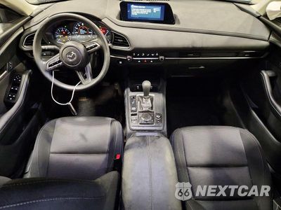 Zdjęcie 8 z 12 samochodu: 2023 MAZDA CX-30 VIN:3MVDMBAM2PM571739 - miniatura