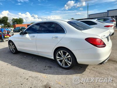 Drugie zdjęcie samochodu z przodu: 2019 MERCEDES-BENZ C 300 VIN:55SWF8DB5KU315186 - miniatura