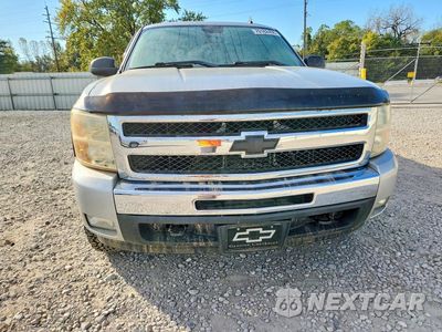 Piąte zdjęcie samochodu w środku: 2011 CHEVROLET SILVERADO K1500 LT VIN:1GCRKSE36BZ160950 - miniatura