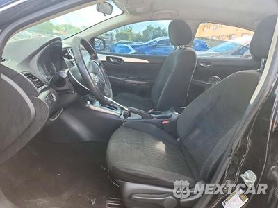 Zdjęcie 7 z 12 samochodu: 2019 NISSAN SENTRA S VIN:3N1AB7AP2KY329734 - miniatura