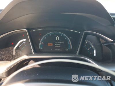 Zdjęcie 9 z 12 samochodu: 2018 HONDA CIVIC EX VIN:19XFC2F78JE038845 - miniatura