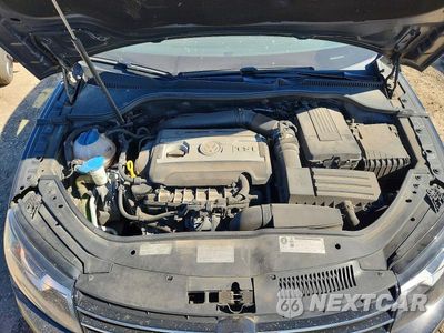 Zdjęcie 11 z 12 samochodu: 2016 VOLKSWAGEN EOS KOMFORT VIN:WVWBW8AH3GV000596 - miniatura