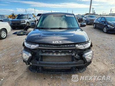 Piąte zdjęcie samochodu w środku: 2022 KIA SOUL LX VIN:KNDJ23AUXN7174903 - miniatura