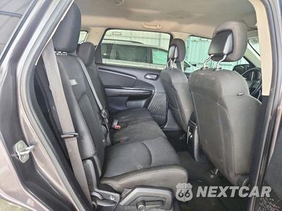Zdjęcie 11 z 13 samochodu: 2018 DODGE JOURNEY SE VIN:3C4PDCAB1JT236696 - miniatura