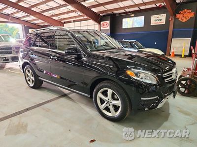 Czwarte zdjęcie samochodu z boku: 2018 MERCEDES-BENZ GLE 350 4MATIC VIN:4JGDA5HB9JB084967 - miniatura