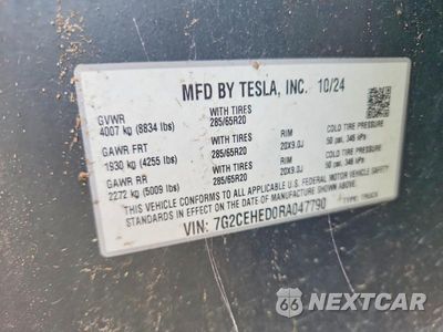 Zdjęcie 13 z 13 samochodu: 2024 TESLA CYBERTRUCK VIN:7G2CEHED0RA047790 - miniatura