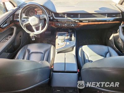 Zdjęcie 8 z 13 samochodu: 2018 AUDI Q7 VIN:WA1LAAF74JD038078 - miniatura