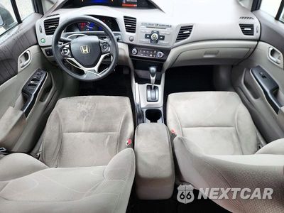 Zdjęcie 8 z 12 samochodu: 2012 HONDA CIVIC LX VIN:19XFB2F51CE012155 - miniatura